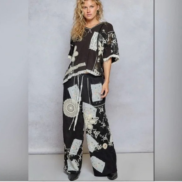 POL Black Textured Knit Top; Size L; New - Picture 7 of 8